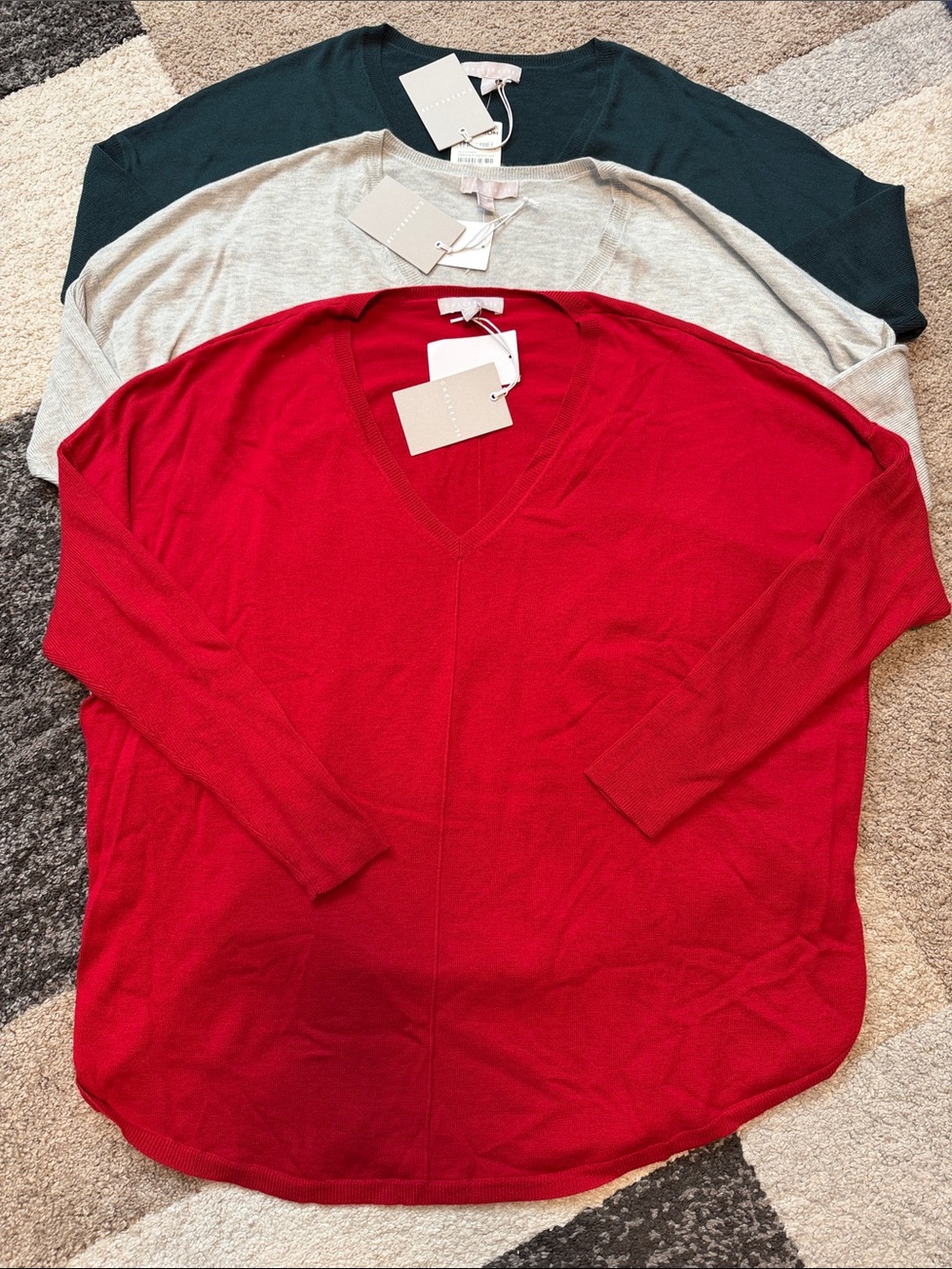 THREE Nordstrom Chelsea28 v-neck sweaters, red / grey / green, size XL NWT!